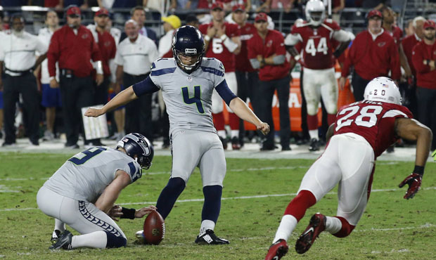 Both Stephen Hauschka and Arizona's Chandler Catanzaro missed potential game-winning field goals. (...