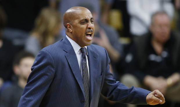 Brock Huard says UW won't stay patient forever with basketball coach Lorenzo Romar. (AP)...