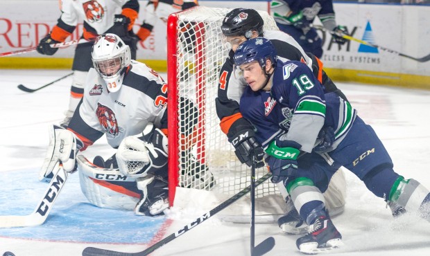 Donovan Neuls scored twice as the T-Birds blasted Medicine Hat 7-1 (Brian Liesse/T-Birds)...