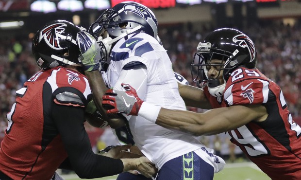 Devin Hester returned a punt 80 yards, only to have it called back for holding by Kevin Pierre-Loui...