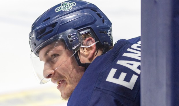 Seattle's Scott Eansor is hoping to end his WHL career with a bang (Brian Liesse/T-Birds)...