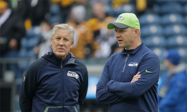 Pete Carroll, Darrell Bevell, seahawks...