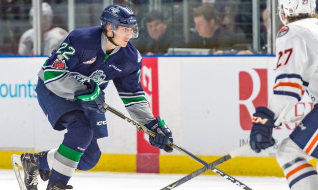 Seattle's Dillon Hamaliuk will get a chance to beat his older brother this Sunday (Brian Liesse/T-B...