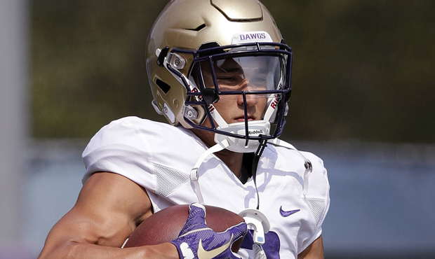Taylor Rapp and the UW secondary lead the Huskies into a huge opener vs. Auburn. (AP)...