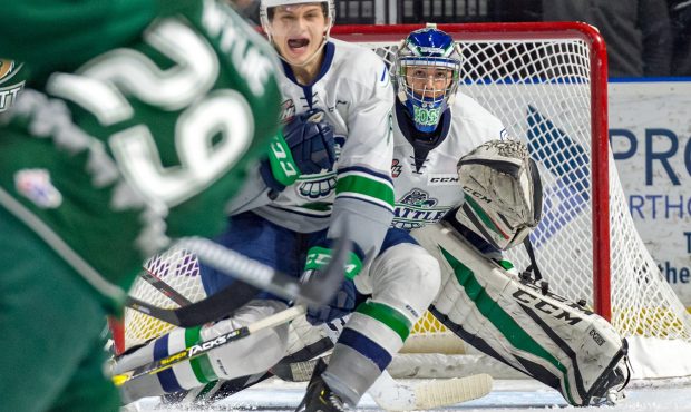 Seattle goalie Roddy Ross sets to make one of his 46 saves against Everett Saturday (Brian Liesse/T...