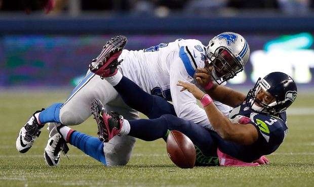 Seahawks DE Ziggy Ansah...