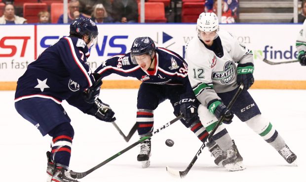Henrik Rybinski scored in overtime to lead the Thunderbirds to an overtime win in Kennewick. (Doug ...