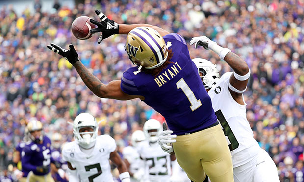 UW Huskies TE Hunter Bryant...