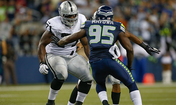 Seahawks DE Benson Mayowa...