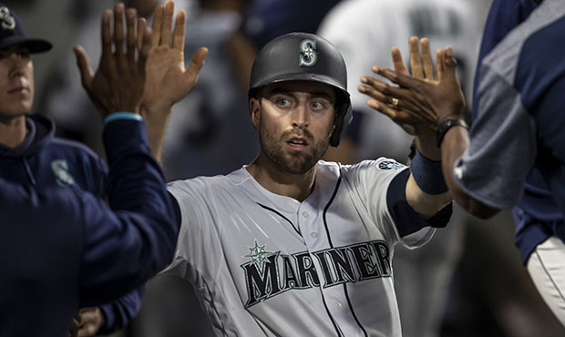 Mariners C Tom Murphy...