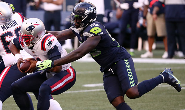 Seahawks DE Benson Mayowa...