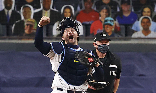 Ex-Mariners C Mike Zunino...