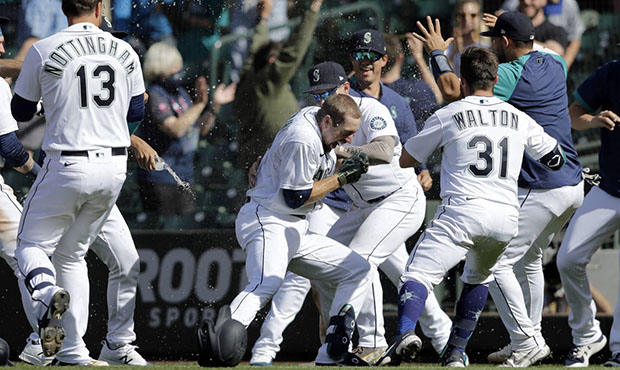 Mariners Tom Murphy...