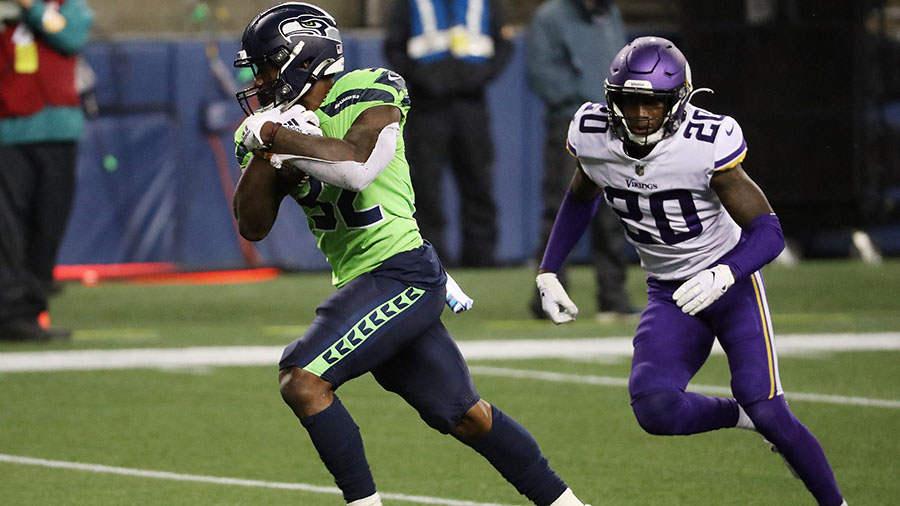 Seahawks RB Chris Carson...