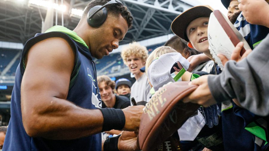 Seahawks Russell Wilson...