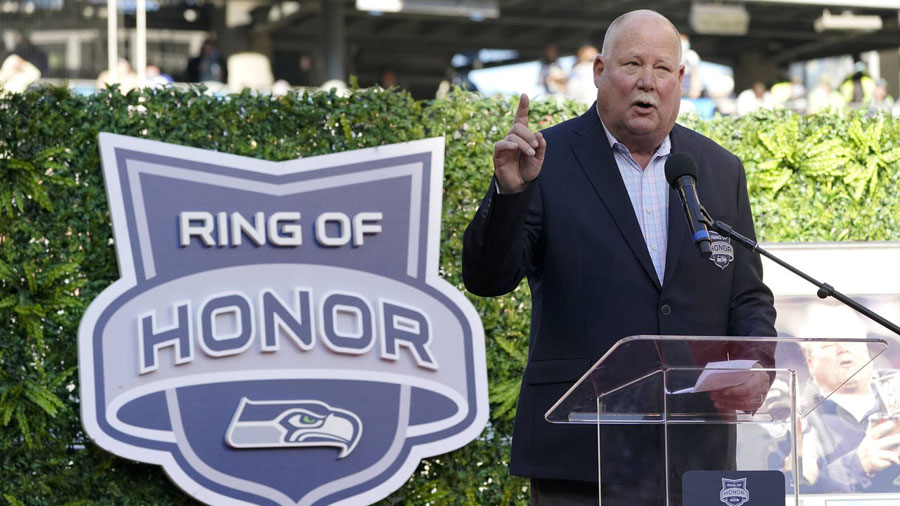 Seahawks Mike Holmgren...