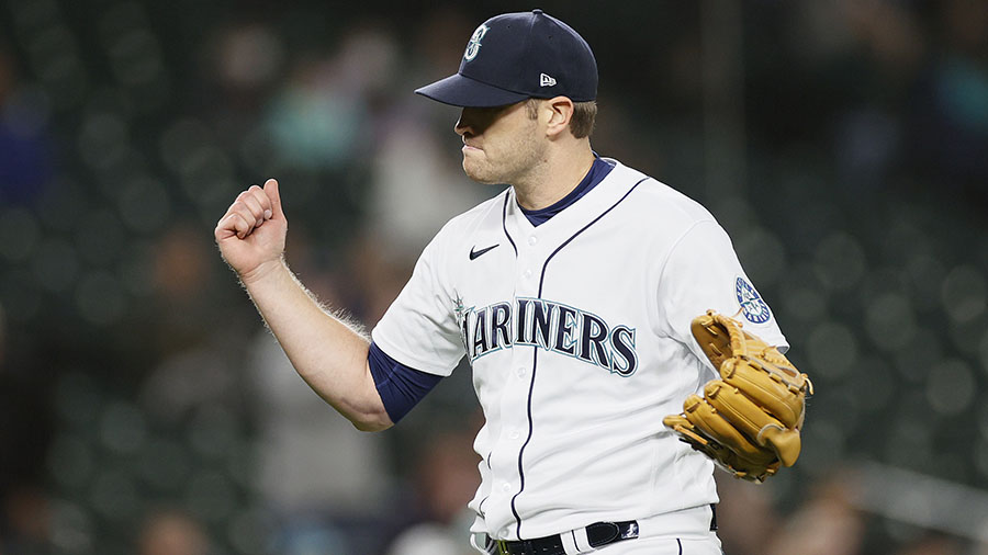 Mariners RHP Casey Sadler...