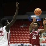 Stanford uses 23-0 run to beat Washington State 62-57