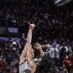 Holmgren leads No. 2 Gonzaga past Loyola Marymount 89-55