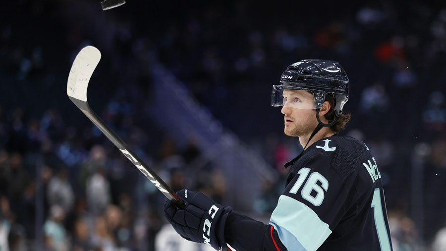 Seattle Kraken Jared McCann...