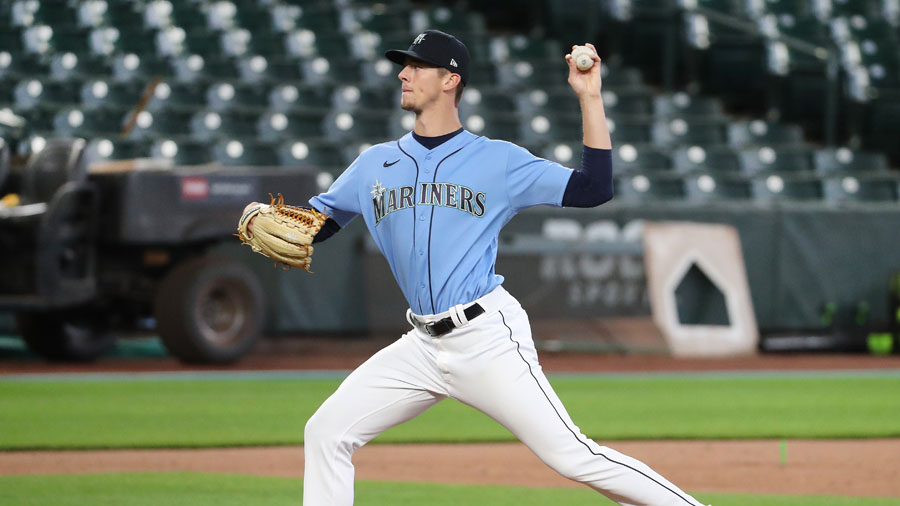 Mariners Brandon Williamson...