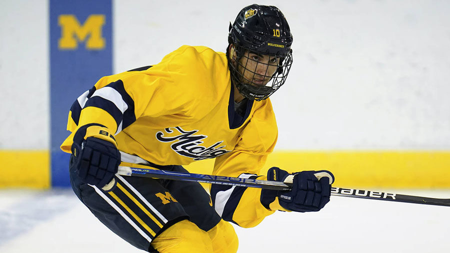 Seattle Kraken Matty Beniers...