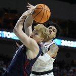 No. 1 Gonzaga outlasts No. 17 Saint Mary's, wins WCC tourney