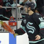 Kraken beat Senators 4-2 for second straight victory