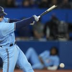 Kikuchi beats former team, Blue Jays top Mariners 6-2