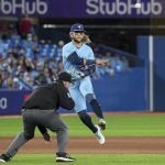 Kikuchi beats former team, Blue Jays top Mariners 6-2