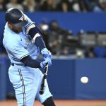 France HRs, Gonzales solid as Mariners top Jays, avoid sweep