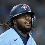 Kikuchi beats former team, Blue Jays top Mariners 6-2