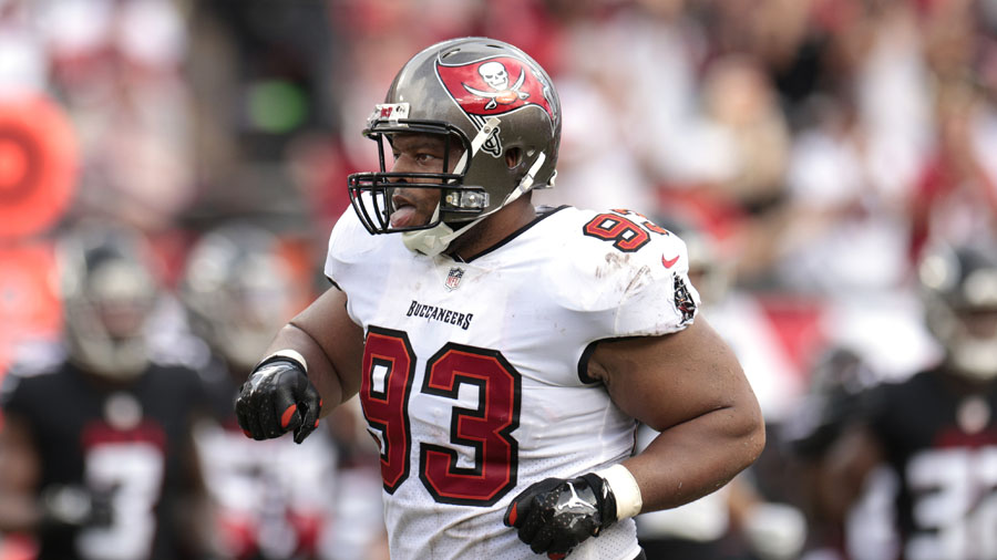 Ndamukong Suh Seahawks Bucs...