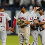Bogaerts scores on wild pitch in 11th, Red Sox top Yanks 5-4