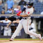 Bogaerts scores on wild pitch in 11th, Red Sox top Yanks 5-4