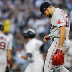 Bogaerts scores on wild pitch in 11th, Red Sox top Yanks 5-4