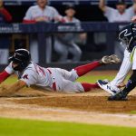Bogaerts scores on wild pitch in 11th, Red Sox top Yanks 5-4