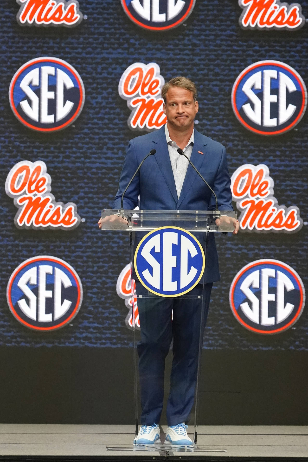 Sankey says SEC has 'no panic' in conference expansion race - Seattle ...
