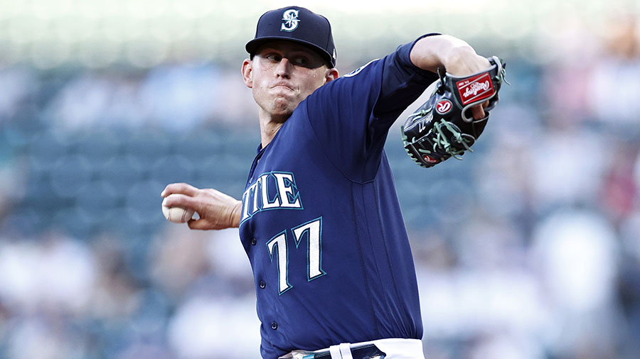 Mariners Chris Flexen...