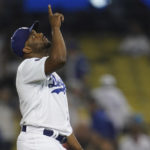 Gonsolin, Dodgers rebound from shutout, bully Brewers, 10-1