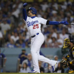 Gonsolin, Dodgers rebound from shutout, bully Brewers, 10-1