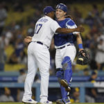 Gonsolin, Dodgers rebound from shutout, bully Brewers, 10-1
