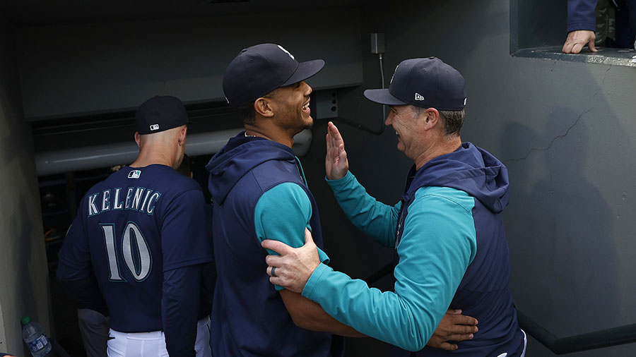 Mariners Servais Julio...