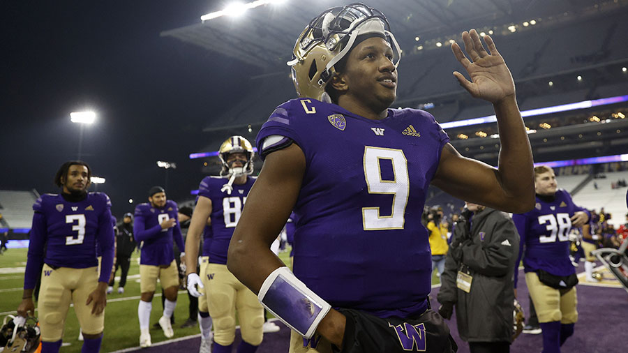 UW Huskies Michael Penix Jr...