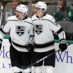 Stars score 4 times in second period, beat Los Angeles 5-2