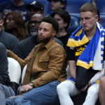 Ingram scores 34, Pelicans rout depleted Warriors 128-83