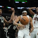 Bucks storm back in 2nd half to beat Cavaliers 117-102