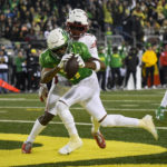 No. 12 Oregon stays in Pac-12 hunt, tops No. 10 Utah 20-17