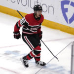 Dach returns to Chicago, helps Montreal win 3-2 in shootout
