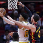 Green has 30 points, Rockets rally to beat Hawks 128-122